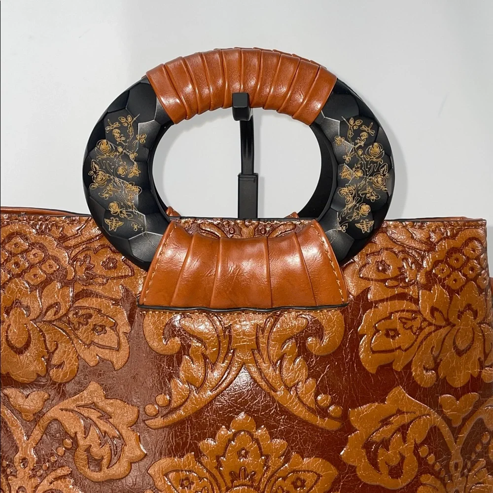 EMBOSSED PATTERN HANDBAG WITH SHOULDER STRAP FTL-03-119